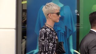 EXCLUSIVE : Katy Perry goes to Colette concept store in Paris