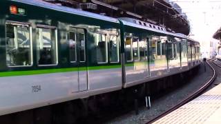 京阪　急行淀屋橋行き　７００４Ｆ　発車　（枚方市、２０１３，３，６）