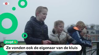 Jullie goede nieuws: kinderen visten een kluis uit het water