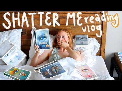 I'm reading the entire Shatter Me series for the first time!