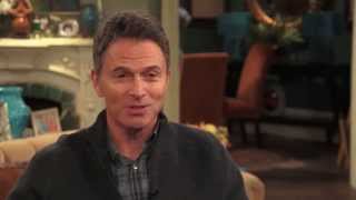 Tim Daly Guest Stars on Hot in Cleveland!