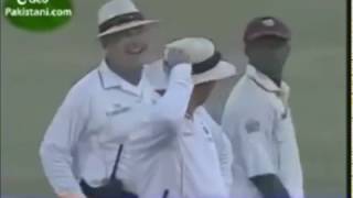 Funny Umpiring by Billy Bowden in History of Cricket | Funny Moments in Cricket  Umpiring