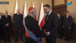 Tak prezydent Andrzej Duda wręczał kardynałowi Dziwiszowi Order Orła Białego