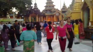 Shwe ta gon pagoda ေရြတိဂံု