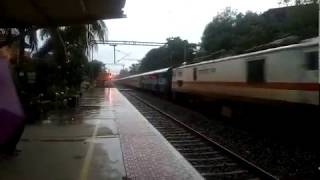 Shramik  special Poonkunnam Railway Station