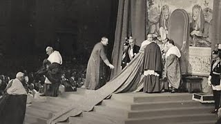 Pius XII creates 32 new Cardinals. Public Consistory [1946]