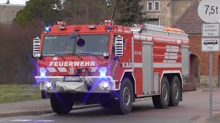 [ Größte TLF in Anhalt-Bitterfeld] GTLF 9000 der Freiwillige Feuerwehr Aken (Elbe) auf Einsatzfahrt