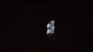 0.90 ct.  Round cut H, VS2 and 0.90 ct.  Round cut H, VVS1 GIA