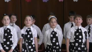 სავანის საჯარო სკოლის IV კლასის ზეიმი,,მოვდივართ მოგვიხარია" 2017 წელი.