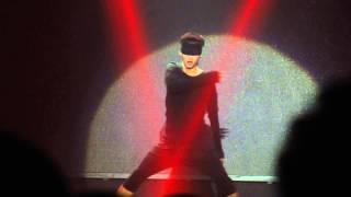 [131020] [FANCAM] [VIXX First Global Showcase 2013 Kuala Lumpur] N's Blindfold Dance