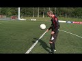 bend it like hulsker bernt hulsker møter fredrik haugen og banker ballen i krysset.