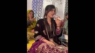 Lal Meri Pat Rakhiyo Bhala Jhoole Laalan 🎵 Dama Dam Mast Qalandar 🎶 |Singer Faiza Ali| |Ashu Writes|