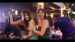 ไม่เห็นฝุ่น - กะลา | The Moon Bar