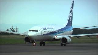 富士山静岡空港 ANA JA63AN Boeing 737-881 札幌行き 1261便  離陸 2015/06/10