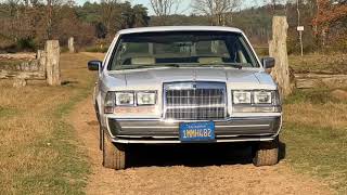 1985 Lincoln Continental Sedan Luxury Edition