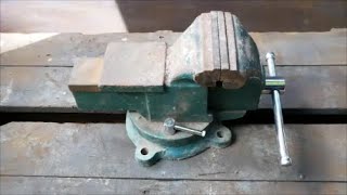 壊れた万力を修理して職場復帰させる　Broken vise repair