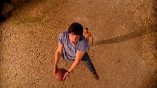 Clark Kent's Powers - Super Leaps and Flight -- (Smallville - S1-2; E15)