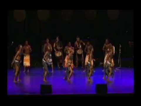 MAPOUKA (African Booty Dance) By AANINKA - YouTube