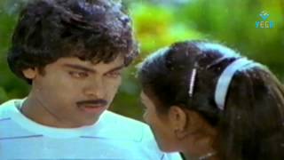 Chiranjeevi \u0026 Poornima Romantic Kiss - Mantri Gari Viyyankudu