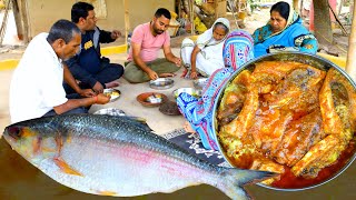 গরম গরম ভাত সাথে 1.5 kg ইলিশের পেটি ভাপা | Bengali famous Hilsha fish Peti Vapa eating with hot rice