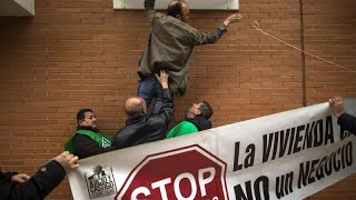 Crise du logement à Barcelone : des centaines de manifestants contre une expulsion