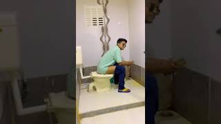 Mumbai ka king Toilet me😂😂😂 #shorts