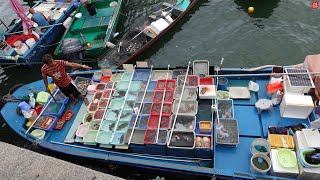 Seafood boat at Sai Kung Hong Kong 西貢海鮮艇