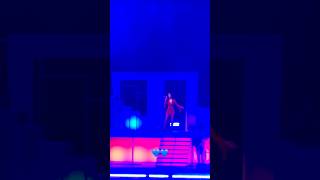 POR EL CONTRARIO casi pierdo el ALMA💔💙 Becky G LIVE #trending #shorts #viralvideo