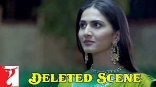 Tara sees Raghu & Gayatri kissing | Deleted Scene:8 |Shuddh Desi Romance| Sushant, Parineeti, Vaani