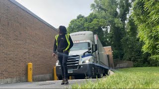 A day in the life of a Penske truck driver | my truck stop working \u0026 I got stuck in the yard