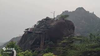 游江西三清山，一次见证了晴天和雨天，景色太壮观了人间仙境！