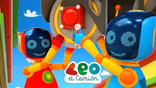 Leo el Camión - Trabajo en equipo con Leo y los robots - Carritos para niños