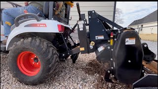 Attaching the tiller Bobcat CT1025