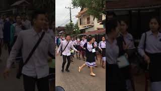 Cute Lao Students ນັກ​ຮຽນ