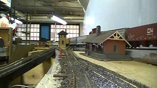 HO scale derailment caught on video @ the WMRC