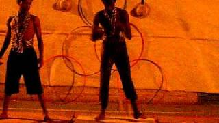 4 Bouncing.AVI