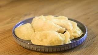 Vareniki / Dumplings with cottage cheese / Ukrainian traditional food