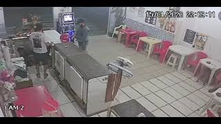 Comerciante é executada em bar em Manhumirim (MG)