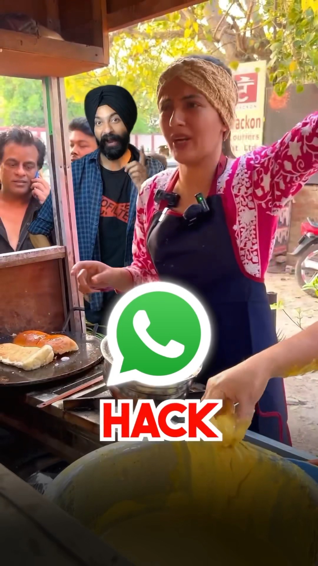 3 Whatsapp Tips  save from hacking