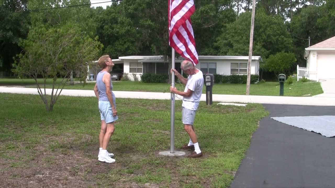 How Does A Flag Pole Work