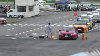 210904キョウセイMIジムカーナ練習会 1532 シビックシァ→シビック赤(FK8 Civic タイプR)