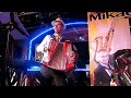 mikael blanchard.la fête continue au dancing dubien 63 le 19.11.2016..