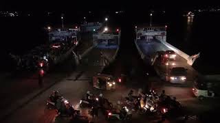 The nice boat and the many ferry in Cambodia ទូកសំរាប់ដឹកភ្ញៀវទេសចរណ៍ដាក់ភ្លើងពណ៍យ៉ាងស្រស់ស្អាត