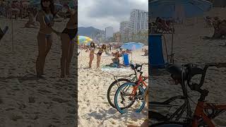 CARNIVAL BRAZIL / Rio de Janeiro / Leblon Beach Walk