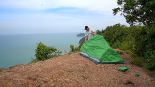 【一骑走马来-30】ASMR 一个人到悬崖露营，登嘉楼竟然有这么美的地方 Solo Camping at the edge of mountain Bukit Keluang, Terengganu