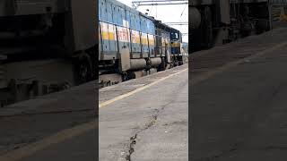 departure horn of BGKT WDP 4B #indainrailways #viral #shorts #irctc #bgkt #garibrath