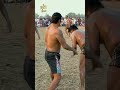 slap kabaddi ซึ่งกำลังเป็นที่นิยมอย่างมากในปากีสถาน เล่าเปื่อย