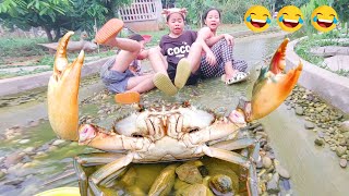 Funny videos 😂 Can't stop laugh | Con Cua Khổng Lồ | Xem 1000 lần vẫn cười #10 💗 Lộc TiVi