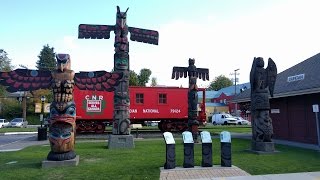 Duncan Totem Pole Walking Tour in Duncan, British Columbia