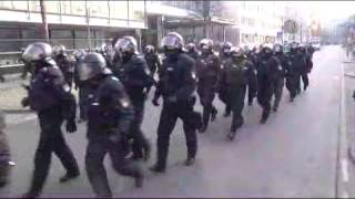 Blockupy protesters clash with Frankfurt police - AA